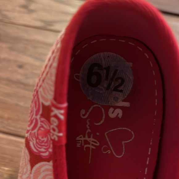 Keds + Taylor Swift Women's Roses Low Top Canvas Lace Up Sneakers Size 6.5 - Picture 7 of 8